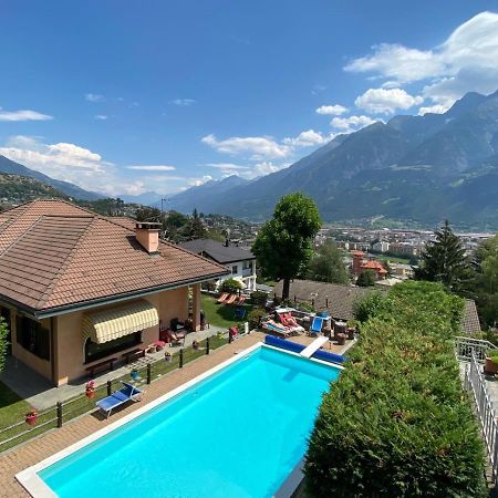 Bed & Breakfast Chez Berry Aosta Zewnętrze zdjęcie