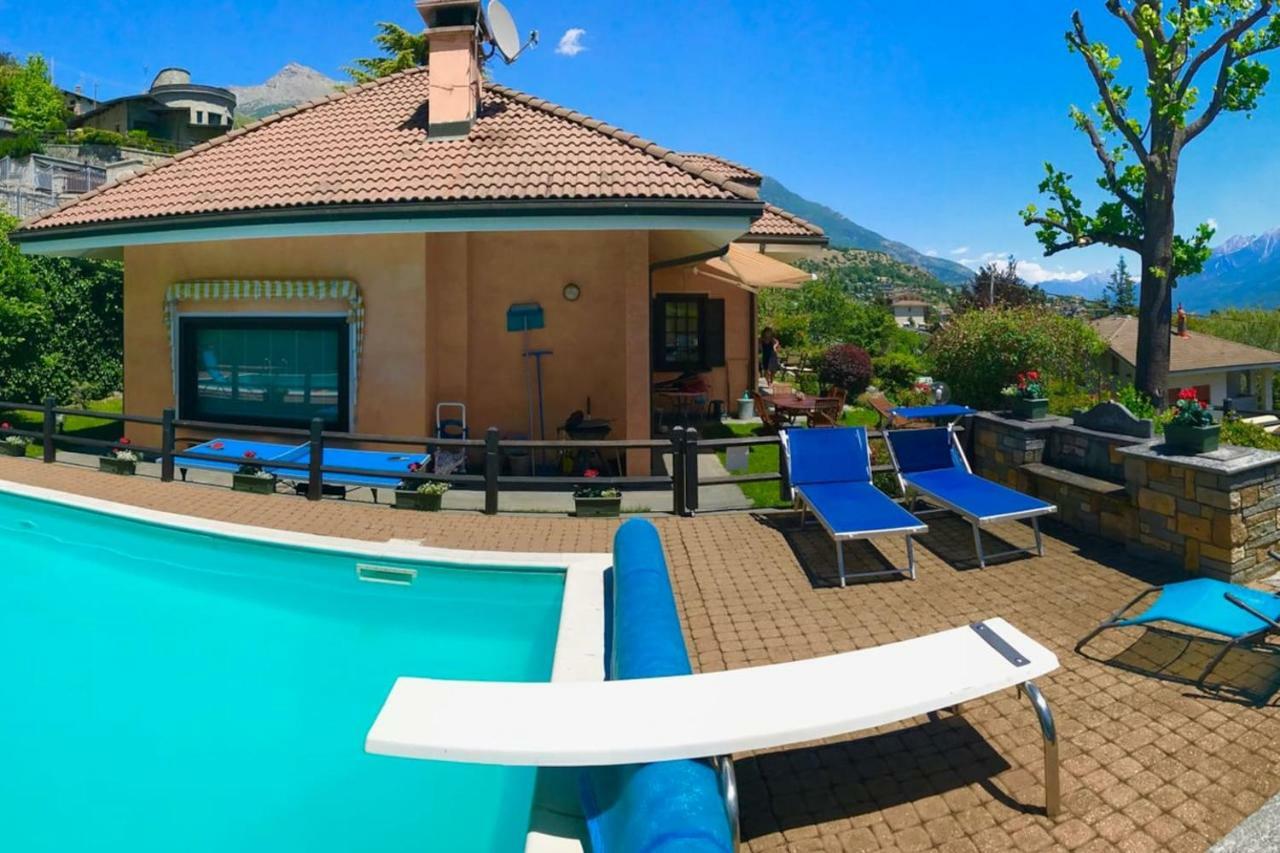 Bed & Breakfast Chez Berry Aosta Zewnętrze zdjęcie